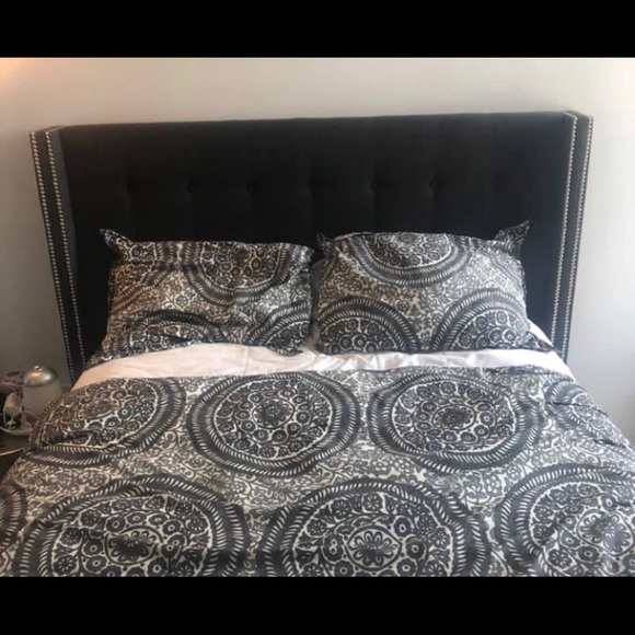 Pottery Barn Bedding Medallion Duvet Cover Shams Poshmark